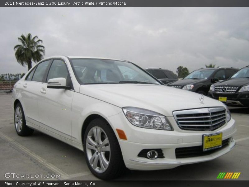 Arctic White / Almond/Mocha 2011 Mercedes-Benz C 300 Luxury