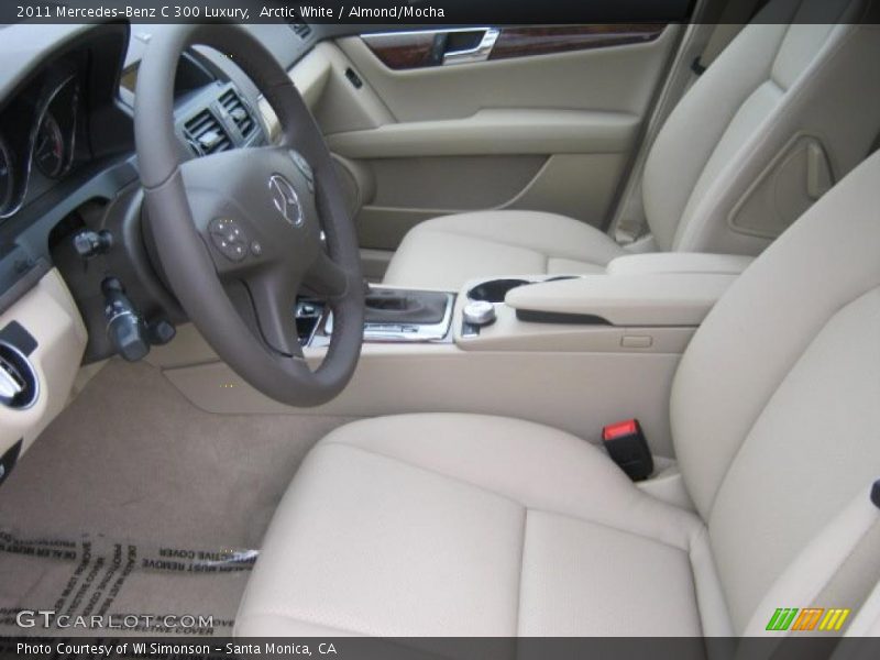 Arctic White / Almond/Mocha 2011 Mercedes-Benz C 300 Luxury