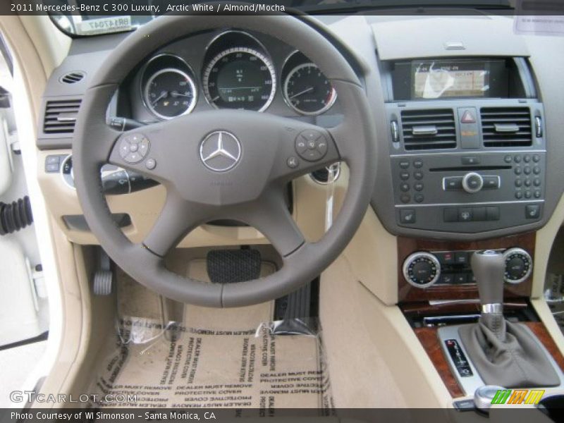 Arctic White / Almond/Mocha 2011 Mercedes-Benz C 300 Luxury