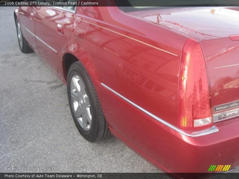 Crimson Pearl / Cashmere 2006 Cadillac DTS Luxury