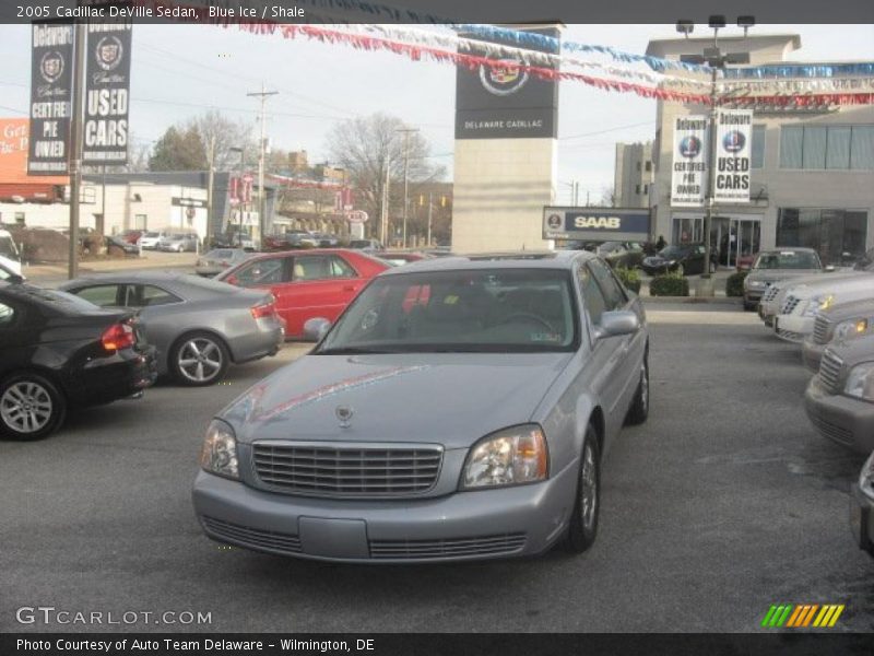 Blue Ice / Shale 2005 Cadillac DeVille Sedan