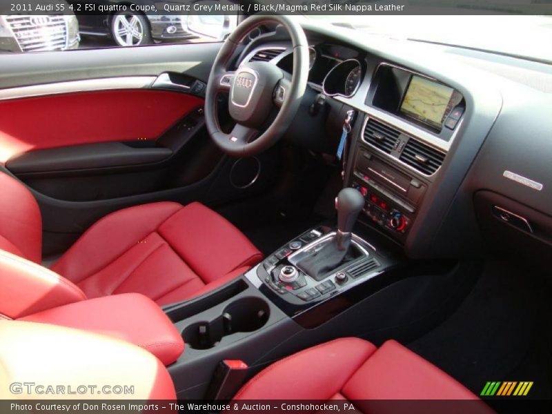 Dashboard of 2011 S5 4.2 FSI quattro Coupe
