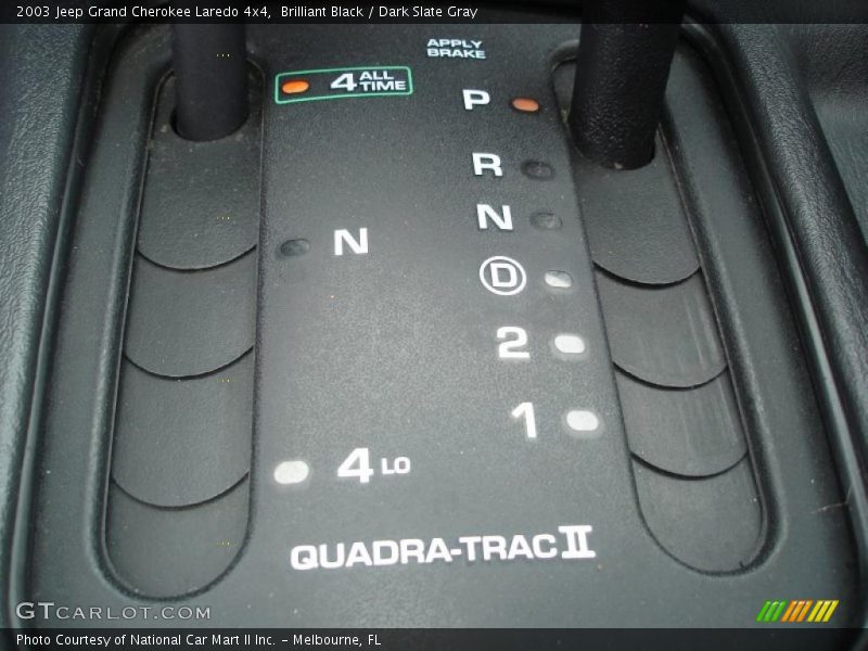 Brilliant Black / Dark Slate Gray 2003 Jeep Grand Cherokee Laredo 4x4