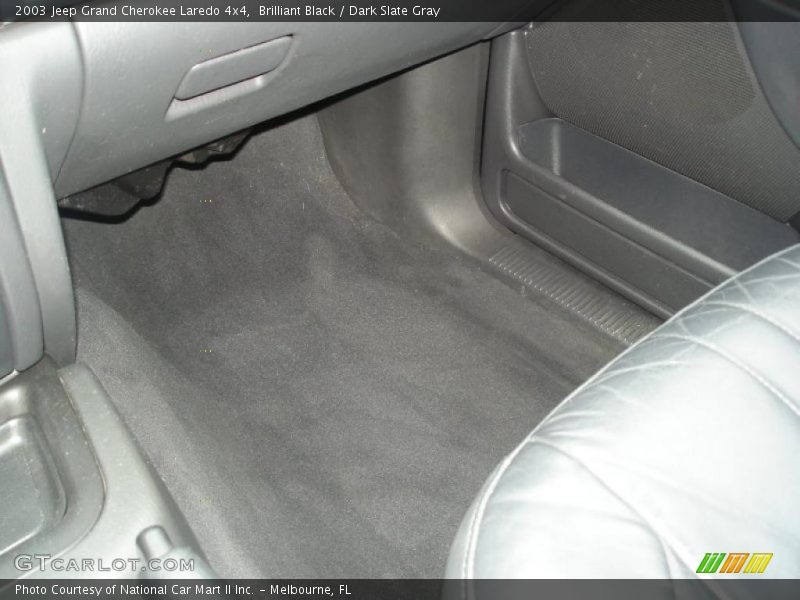 Brilliant Black / Dark Slate Gray 2003 Jeep Grand Cherokee Laredo 4x4