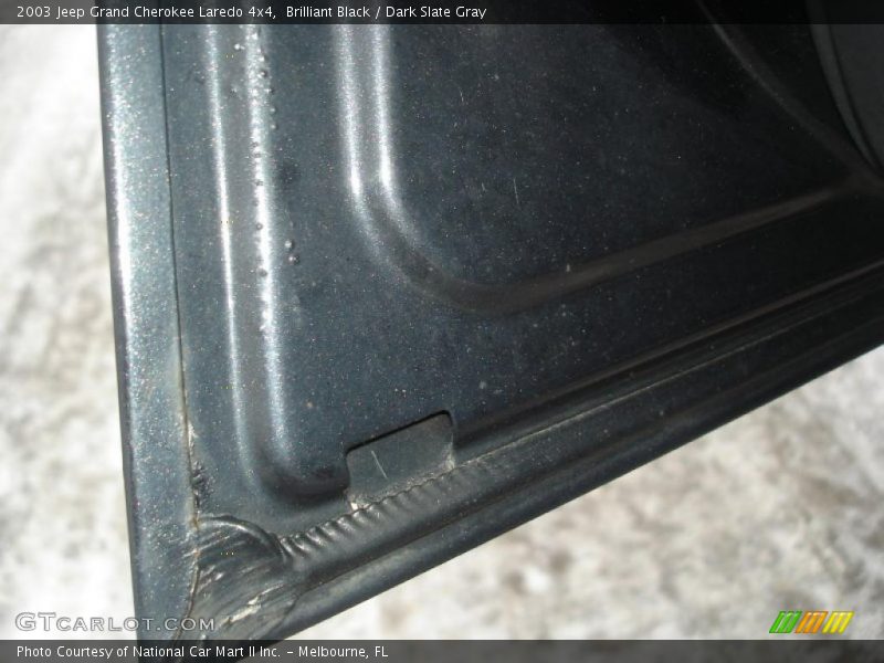 Brilliant Black / Dark Slate Gray 2003 Jeep Grand Cherokee Laredo 4x4