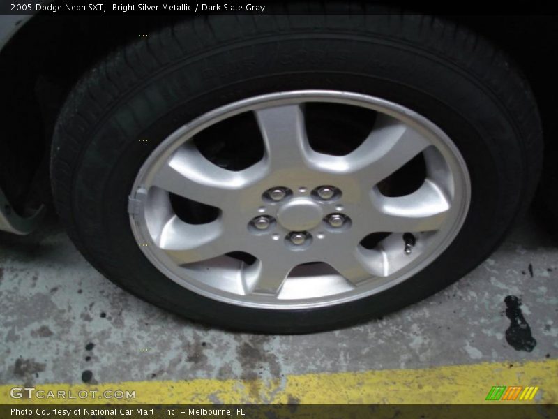 Bright Silver Metallic / Dark Slate Gray 2005 Dodge Neon SXT