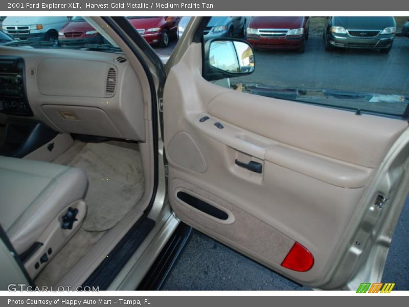 Harvest Gold Metallic / Medium Prairie Tan 2001 Ford Explorer XLT