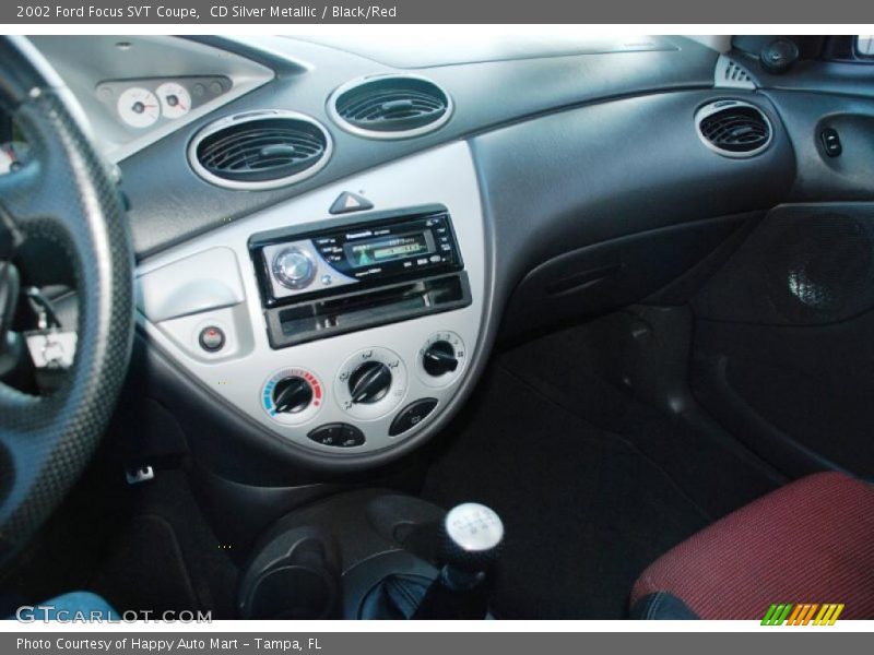 CD Silver Metallic / Black/Red 2002 Ford Focus SVT Coupe