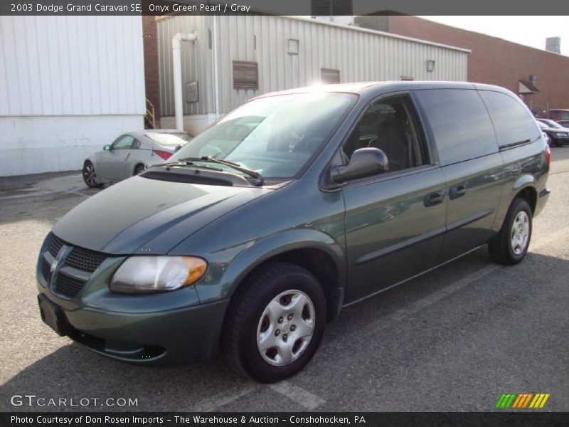 Onyx Green Pearl / Gray 2003 Dodge Grand Caravan SE