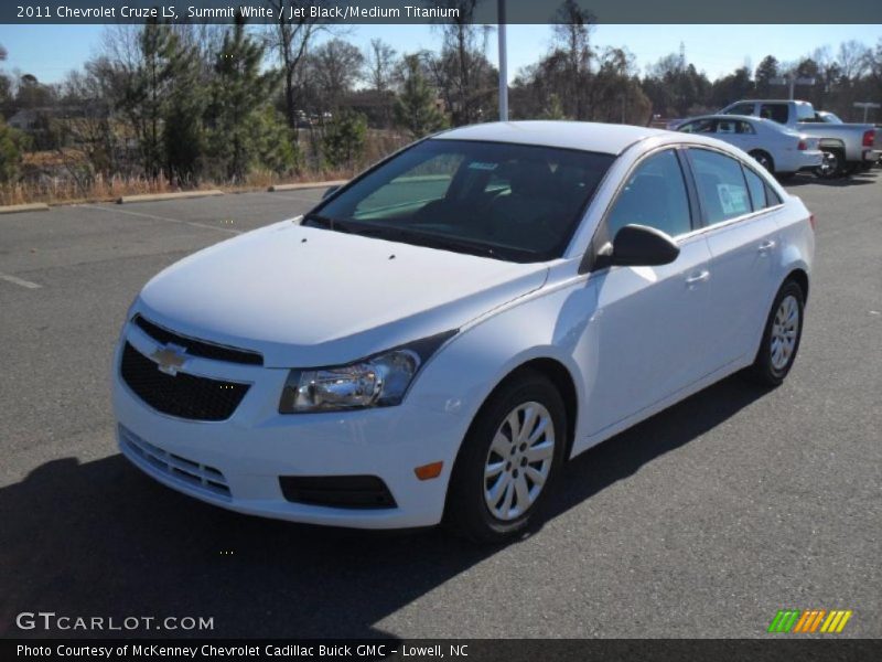 Summit White / Jet Black/Medium Titanium 2011 Chevrolet Cruze LS