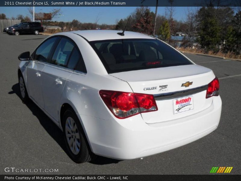 Summit White / Jet Black/Medium Titanium 2011 Chevrolet Cruze LS
