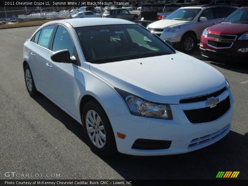 Summit White / Jet Black/Medium Titanium 2011 Chevrolet Cruze LS