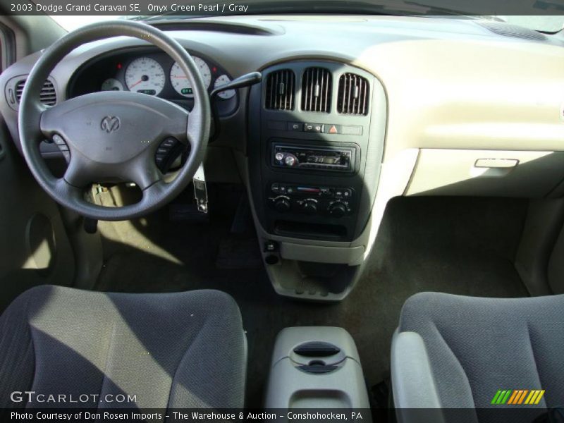 Onyx Green Pearl / Gray 2003 Dodge Grand Caravan SE