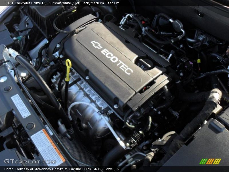 Summit White / Jet Black/Medium Titanium 2011 Chevrolet Cruze LS