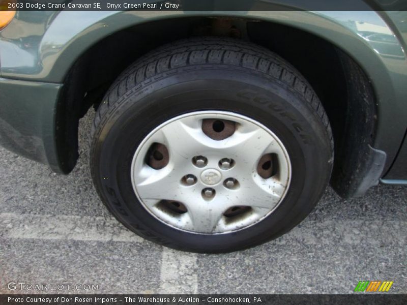 Onyx Green Pearl / Gray 2003 Dodge Grand Caravan SE