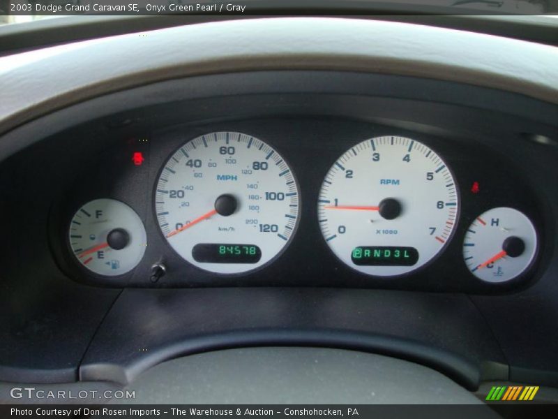 Onyx Green Pearl / Gray 2003 Dodge Grand Caravan SE