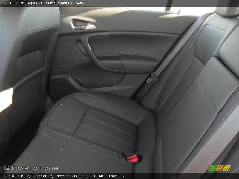  2011 Regal CXL Ebony Interior