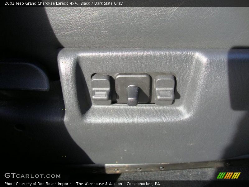 Black / Dark Slate Gray 2002 Jeep Grand Cherokee Laredo 4x4