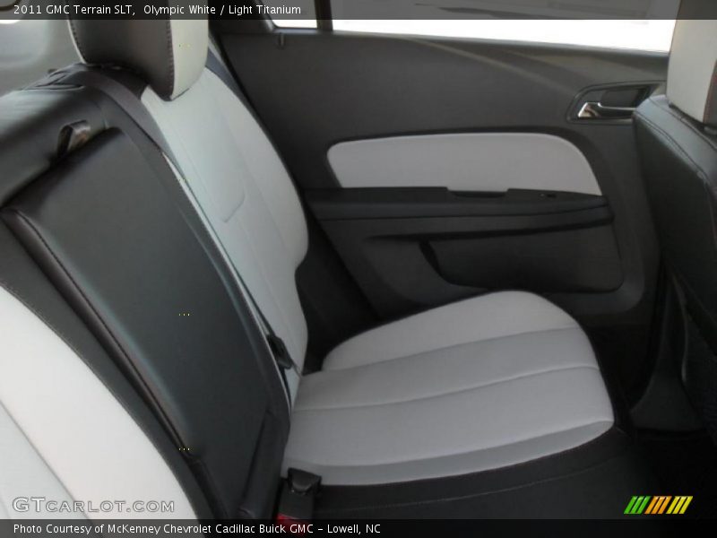 Olympic White / Light Titanium 2011 GMC Terrain SLT