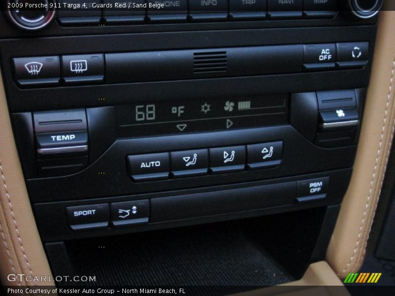 Controls of 2009 911 Targa 4