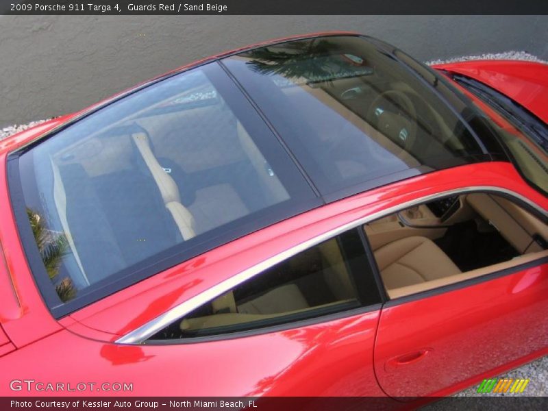 Sunroof of 2009 911 Targa 4