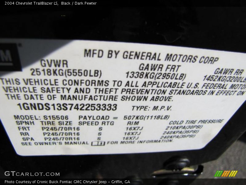 Black / Dark Pewter 2004 Chevrolet TrailBlazer LS