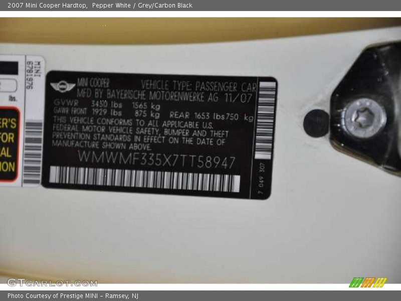 Pepper White / Grey/Carbon Black 2007 Mini Cooper Hardtop
