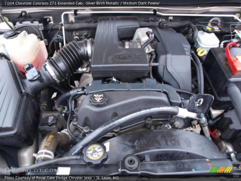 Silver Birch Metallic / Medium Dark Pewter 2004 Chevrolet Colorado Z71 Extended Cab