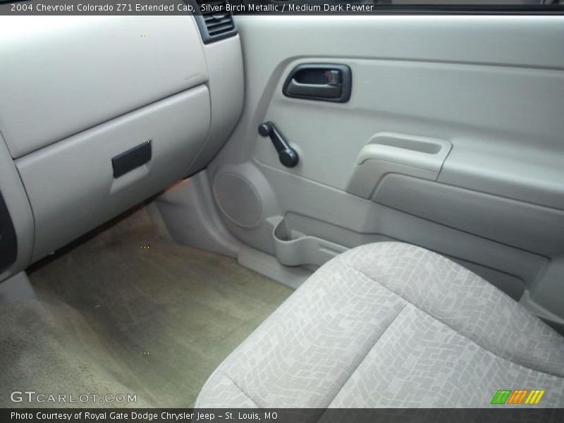 Silver Birch Metallic / Medium Dark Pewter 2004 Chevrolet Colorado Z71 Extended Cab