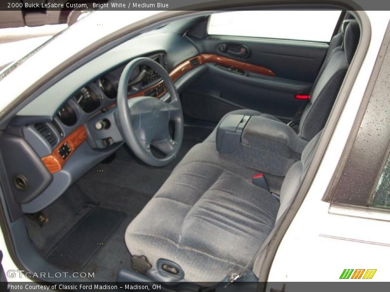 Bright White / Medium Blue 2000 Buick LeSabre Custom