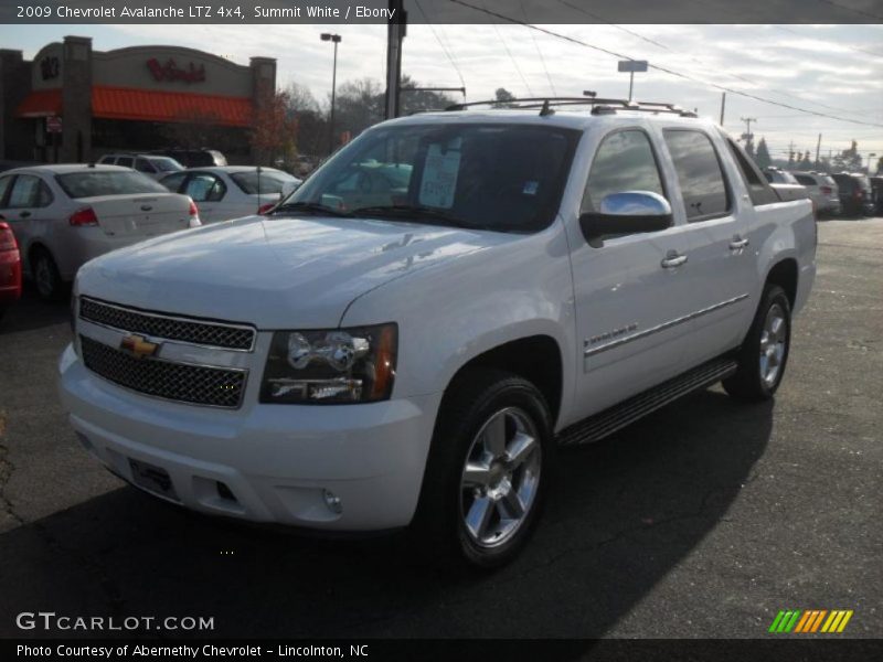Summit White / Ebony 2009 Chevrolet Avalanche LTZ 4x4