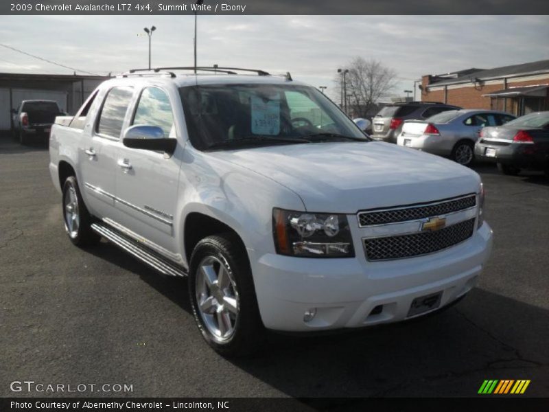 Summit White / Ebony 2009 Chevrolet Avalanche LTZ 4x4