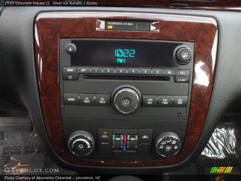Silver Ice Metallic / Ebony 2010 Chevrolet Impala LS