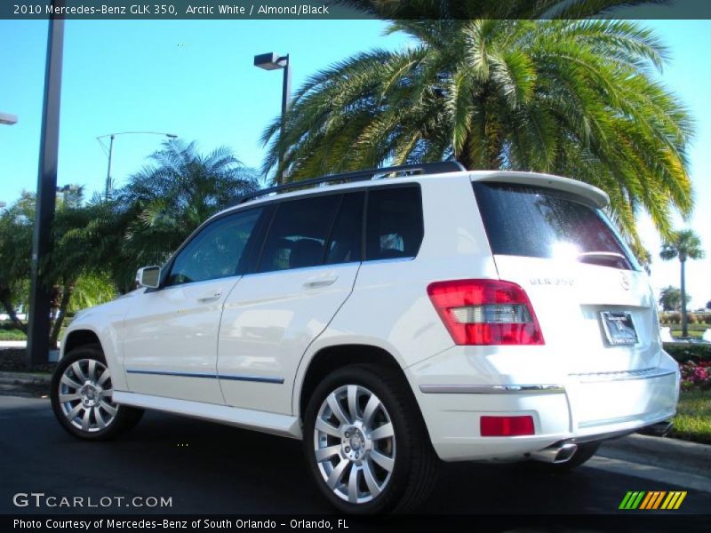 Arctic White / Almond/Black 2010 Mercedes-Benz GLK 350