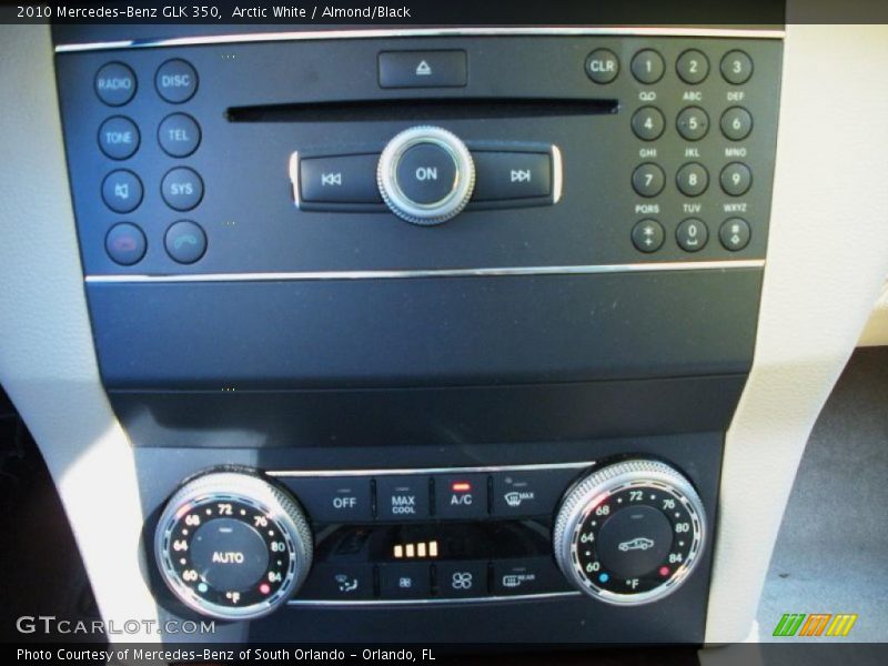 Arctic White / Almond/Black 2010 Mercedes-Benz GLK 350