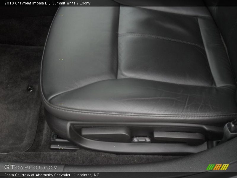 Summit White / Ebony 2010 Chevrolet Impala LT