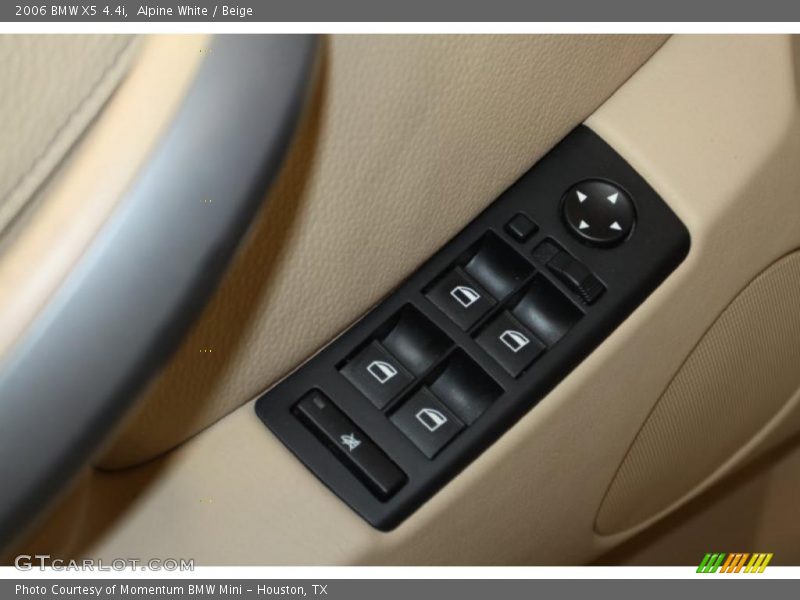 Alpine White / Beige 2006 BMW X5 4.4i