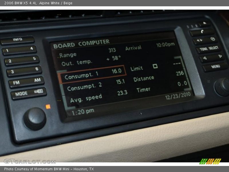 Alpine White / Beige 2006 BMW X5 4.4i