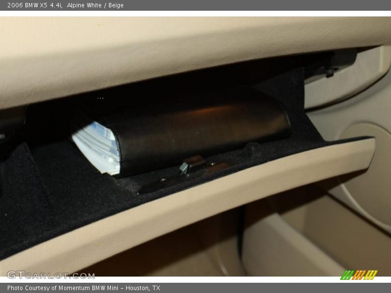 Alpine White / Beige 2006 BMW X5 4.4i