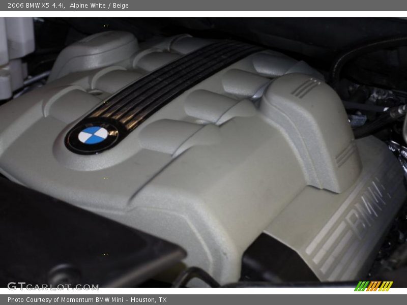 Alpine White / Beige 2006 BMW X5 4.4i