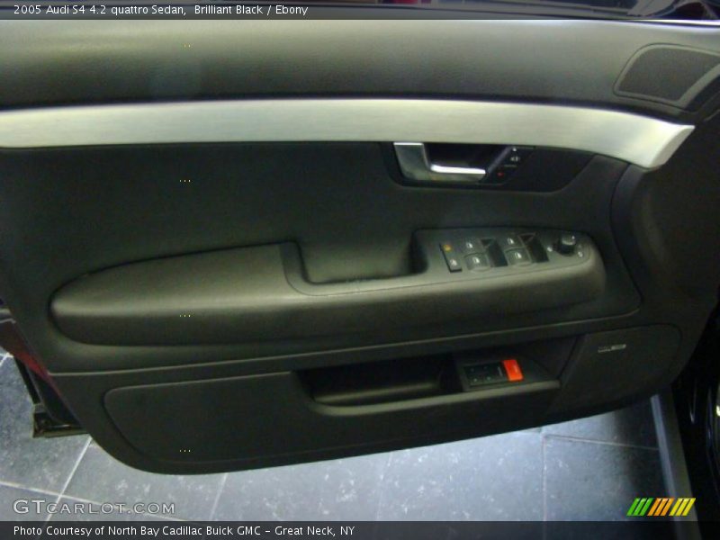 Brilliant Black / Ebony 2005 Audi S4 4.2 quattro Sedan