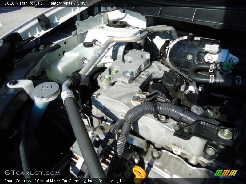 Phantom White / Gray 2010 Nissan Rogue S