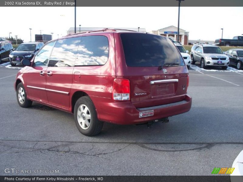Ruby Red / Beige 2002 Kia Sedona EX