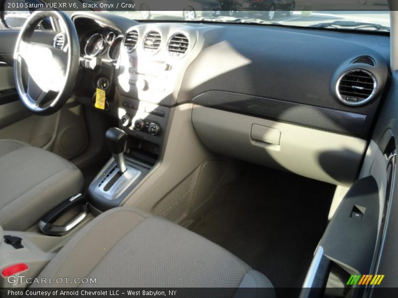 Black Onyx / Gray 2010 Saturn VUE XR V6