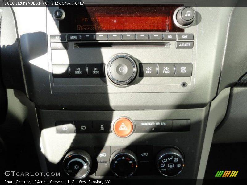 Black Onyx / Gray 2010 Saturn VUE XR V6