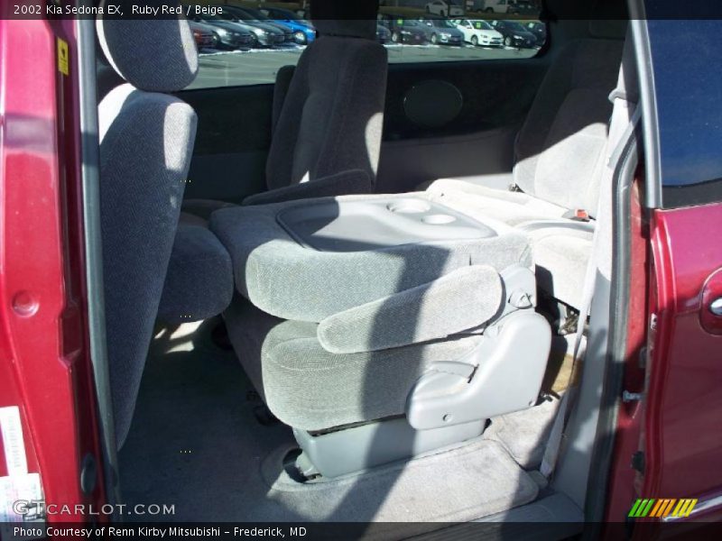 Ruby Red / Beige 2002 Kia Sedona EX