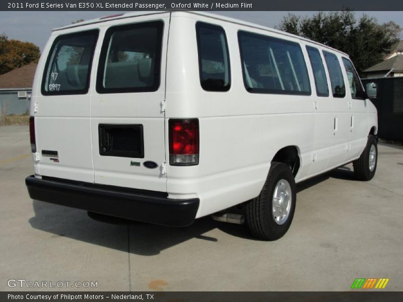  2011 E Series Van E350 XL Extended Passenger Oxford White