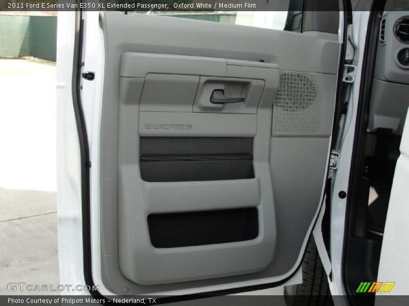 Oxford White / Medium Flint 2011 Ford E Series Van E350 XL Extended Passenger