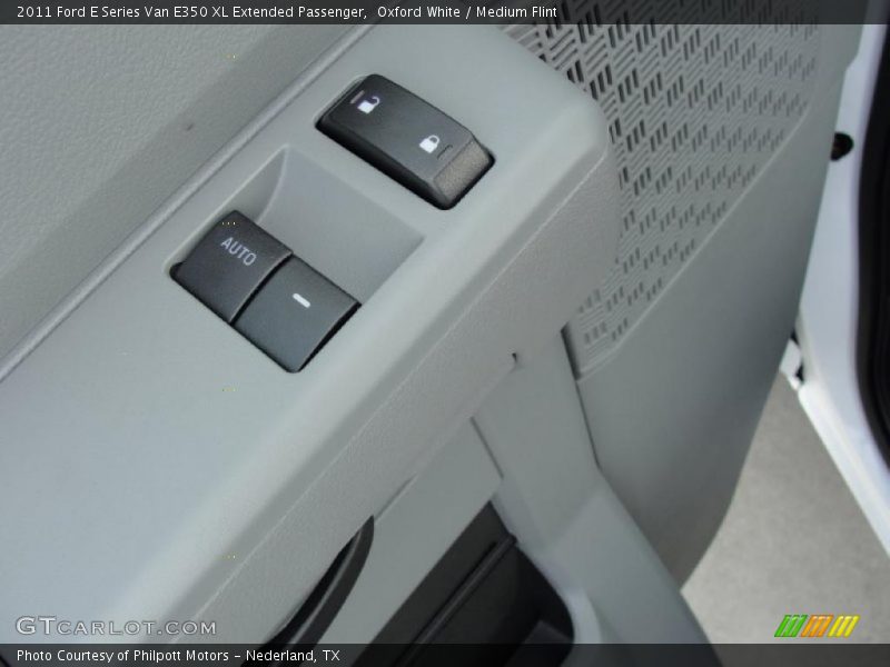 Oxford White / Medium Flint 2011 Ford E Series Van E350 XL Extended Passenger