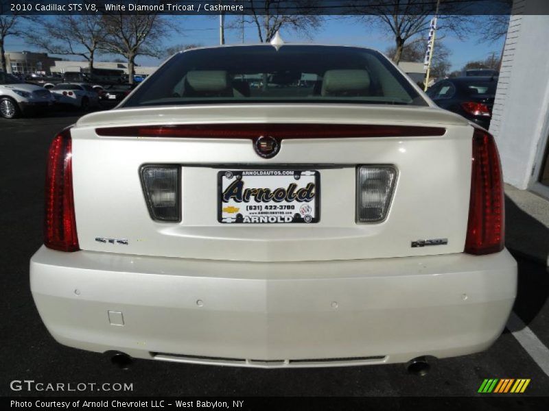 White Diamond Tricoat / Cashmere 2010 Cadillac STS V8
